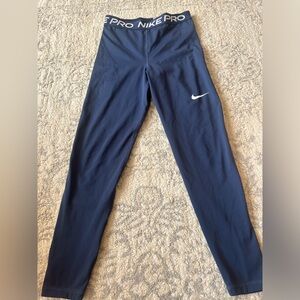 nike pro leggings size small